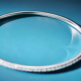 SL Luminous Elegance Bangle, White Gold