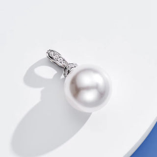 SL Pearl Radiance Necklace, White Gold