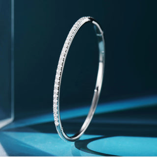 SL Luminous Elegance Bangle, White Gold