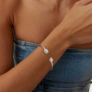 Dual Radiance Bangle – White Gold